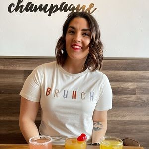 Meet your Posher, Casara